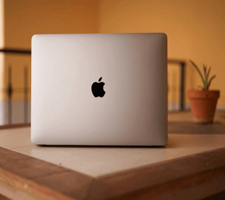 MACBOOK PRO ( ՄԱԿԲՈՒԿ ՊՐՈ )